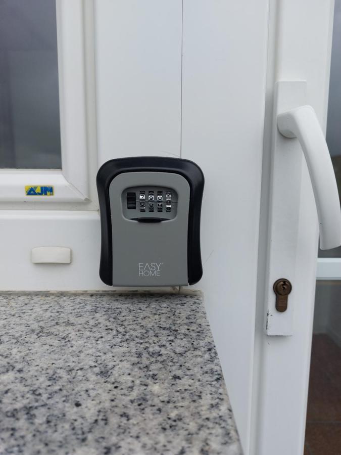 Apartma Sandi Шентили Екстериор снимка