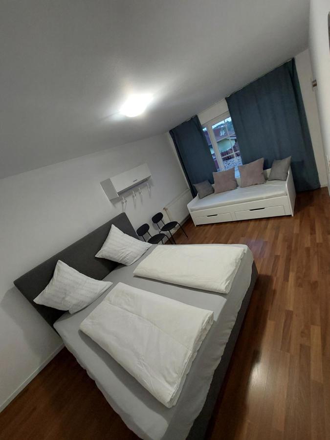 Apartma Sandi Шентили Екстериор снимка